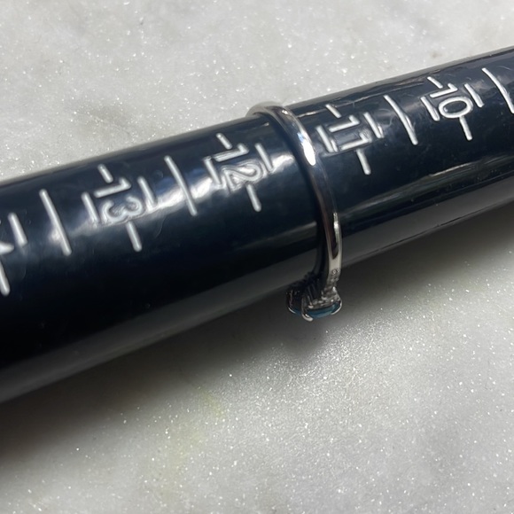 925 Ring - Picture 3 of 7